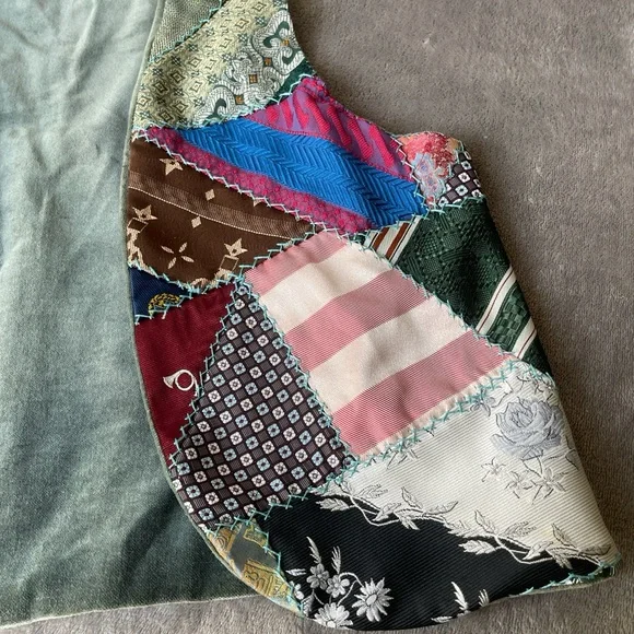 ‼️TRADED‼️RARE Vintage Reversible Silk Tie Patchwork Vest 🚢 - Picture 3 of 8